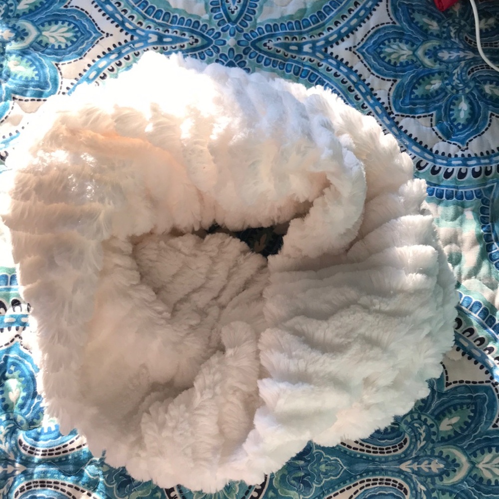 Fury infinity scarf
